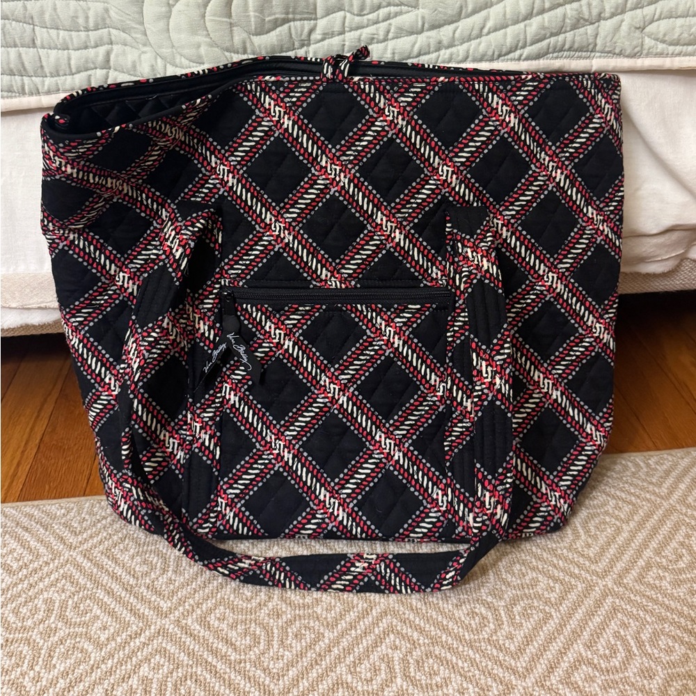 Vera Bradley tote bag